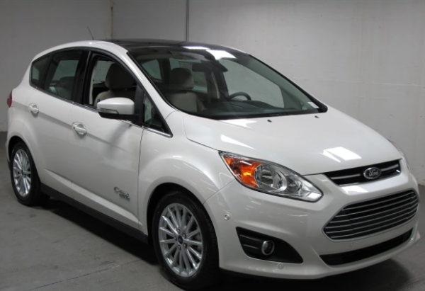 Ford C-Max какой двигатель лучше