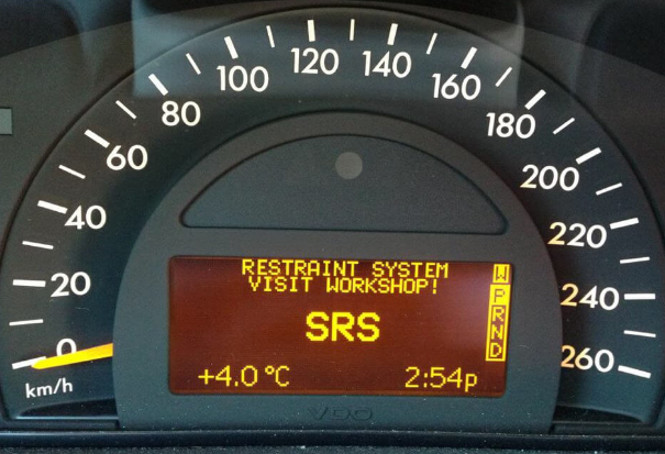 Как сбросить ошибку SRS Mercedes: пошаговое руководство