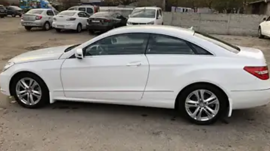 mercedes e class coupe w212